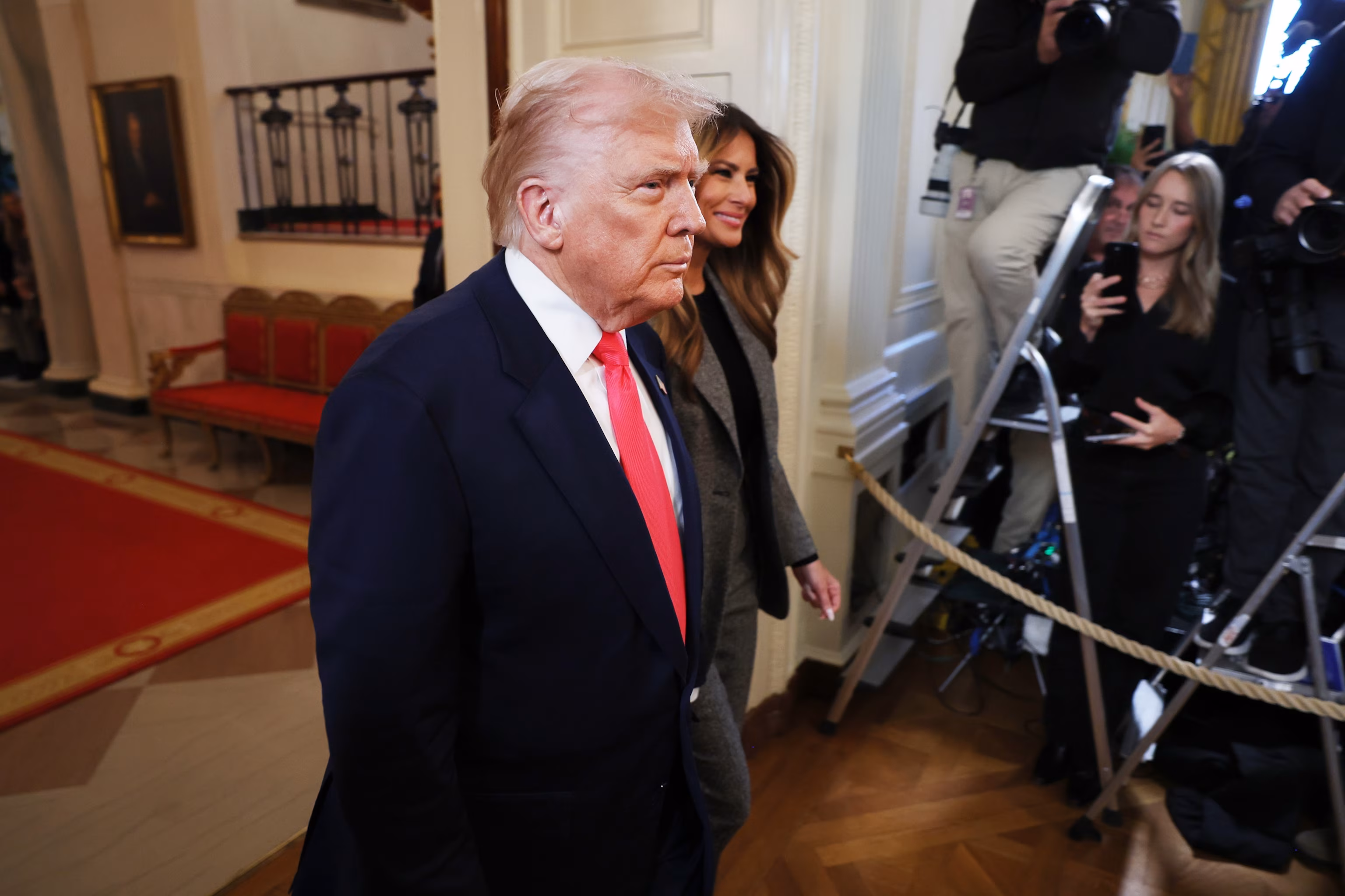 1:03Bananas sit in a crate at the National Produce Fruit and Vegetable store on November 14, 2025 in Miami. The Trump administration is reportedly working on tariff-free agreements for some South and Central American countries that could lead to lower tariffs on some goods, hoping that would lower the cost of certain products.Joe Raedle/Getty Images Will the reduction in tariffs collapse the prices of coffee and bananas? Experts weigh in - INFBusiness