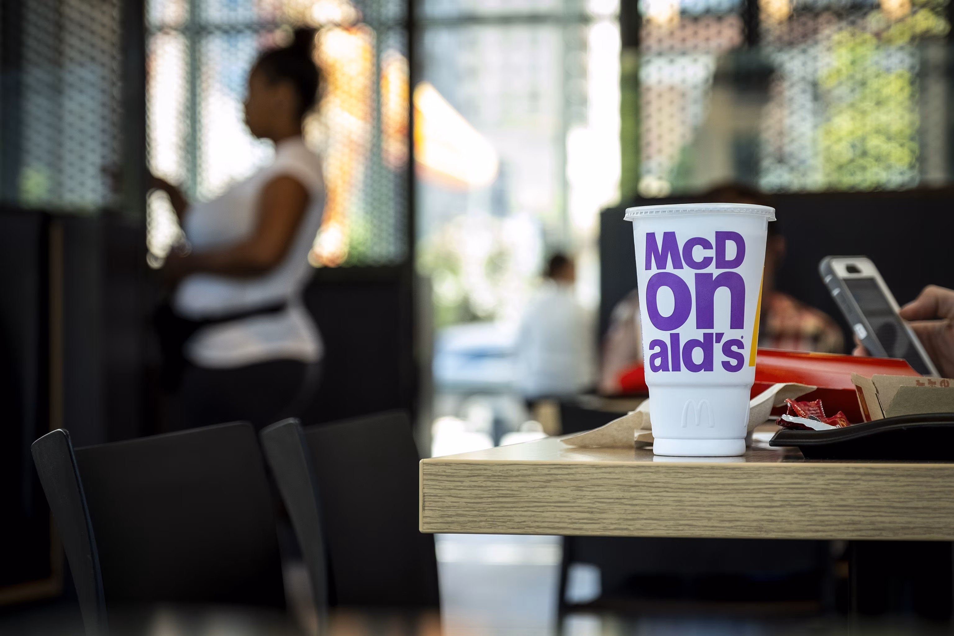 1:27A Chipotle restaurant in San Francisco, January 31, 2025. David Paul Morris/Bloomberg via Getty Images Some restaurant chains sound the alarm about consumers - INFBusiness