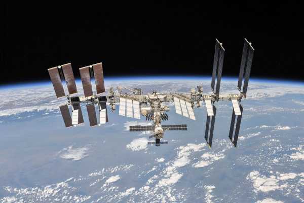 Russia will send a NASA astronaut and two cosmonauts to the ISS on Thanksgiving morning - INFBusiness