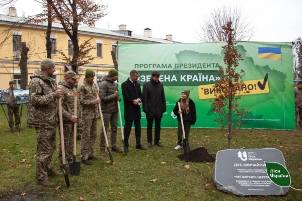 Photo: SE Forests of Ukraine and the State Bureau of Investigation A billion trees or a clumsy anti-crisis of the State Forests of Ukraine 1