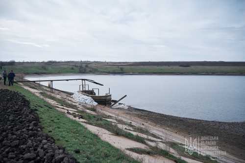 Кім Чен Ин спустив на воду першу субмарину із тактичною ядерною зброєю - INFBusiness