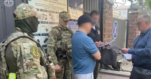 Ексвійськкому Борисову вручили нову підозру на виході із СІЗО у Києві - він хотів втекти за кордон - INFBusiness