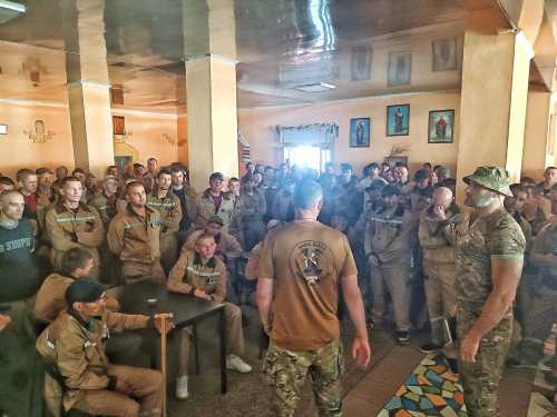 В колонії плів кікімори, а буде штурмовиком. Засуджені почали укладати контракти із ЗСУ - INFBusiness