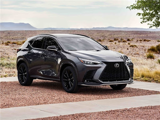 Сучасний та вдосконалений Lexus NX