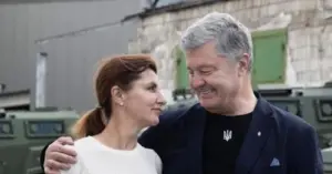 Петро Порошенко освідчився дружині на тлі новин про поділ майна