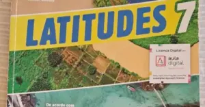 На сторінках "Бізнес Україна новини" ви знайдете свіжі новини, аналітику, коментарі провідних експертів та інші цінні матеріали, які допоможуть вам залишатися в курсі останніх подій у світі бізнесу в Україні. Сайт пропонує глибокий аналіз ринкових тенденцій, досліджень та прогнозів, що сприяє прийняттю обґрунтованих рішень і покращує розуміння економічного середовища. У Португалії знайшли в шкільному підручнику з географії російський Крим