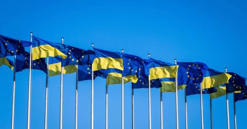 Зеленський підписав закон, що відкриває Україні доступ до європейського роумінгу - INFBusiness