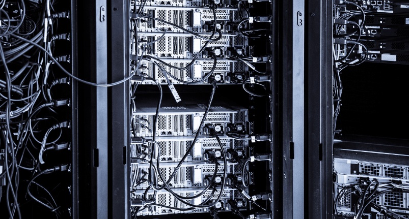 ITAK, give a situation: you will plan to launch a site, an online store or even a game platform. For example, you should not be that your project has work stable, loud and without Sboev, and the obey virtual hosting is not enough. It appears to appear here - VDS server. What is the VDS server and how properly ego will buy