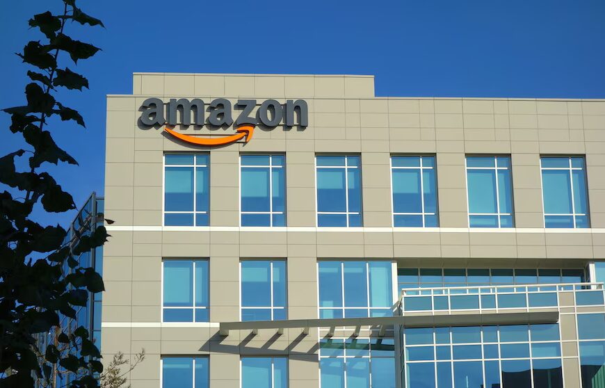 Чи повинні вас хвилювати нещодавні звільнення у великих компаніях? Експерти міркують