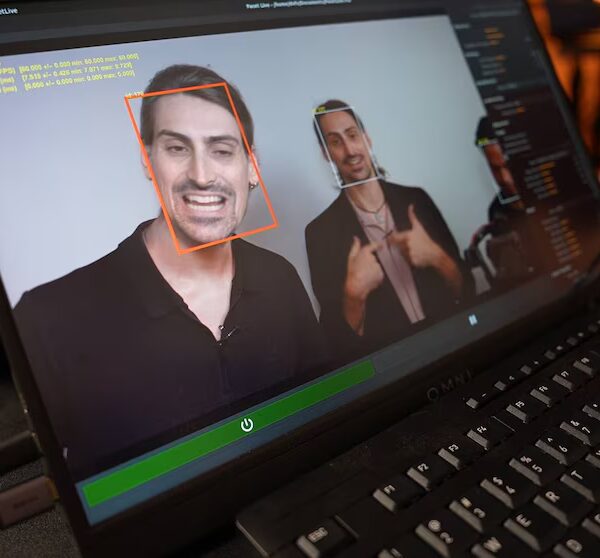 Рідкісний погляд на те, як Голлівуд вже використовує…