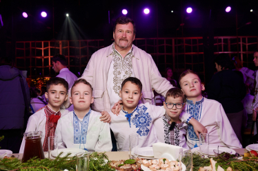 Різдвяна вечеря від Фундації Катерини Осадчої