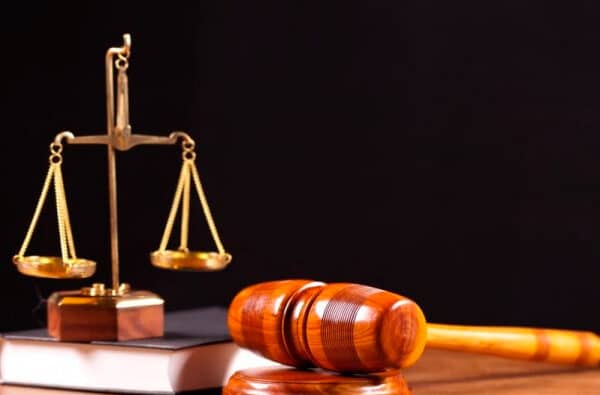 Як захистити свої права без конфлікту: юридичні інструменти, які реально працюють