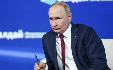 США в гніві через насмішки Путіна з приводу спроб Трампа.
