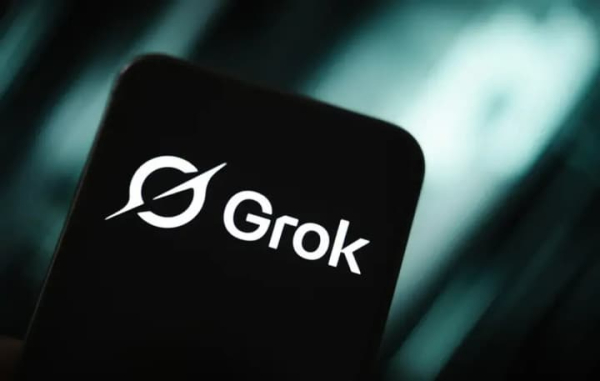 X Маска заборонить ШІ Grok роздягати до бікіні фото реальних людей