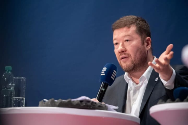 Черговий випад проти України: спікер парламенту Чехії зробив ще одну різку заяву на адресу Києва