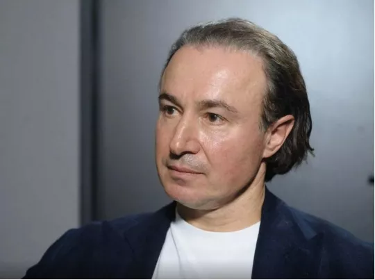 Усі посадовці повинні вивчити статтю про «створення перепон для роботи української армії», —&hellip;