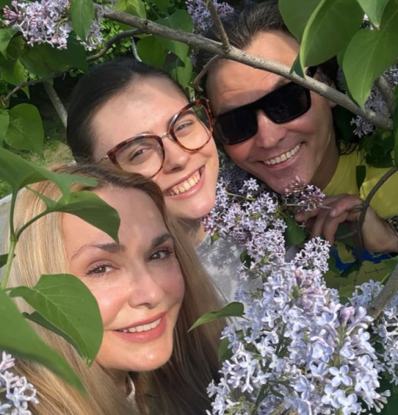 Ольга Сумська ніжно поздоровила дочку з 24-річницею.