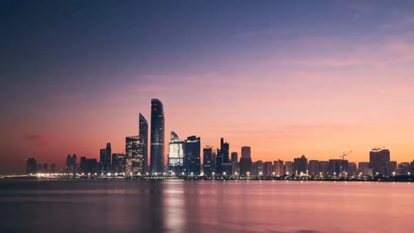 Емірати оплатять їжу та житло для заблокованих туристів&hellip;