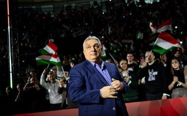 Зеленський пророкує виборчий крах Орбану