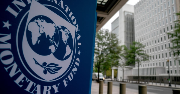 МВФ у Києві: податки, транш та перспективи