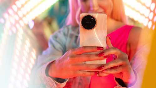 Блогерка отримала 14 мільйонів доларів за один місяць, реалізуючи крем за 10&hellip;