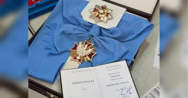 У Навроцького пояснили, що сталося з орденом, який президент Зеленський&hellip;