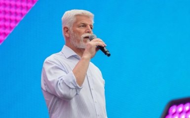 Глава Чехії Павел подає до суду на прем’єр-міністра Бабіша