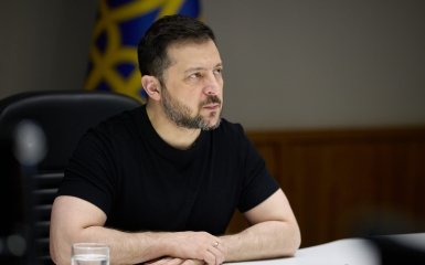 Зеленський: Путін прагне зберегти статус-кво і продовжує збройний конфлікт проти України.