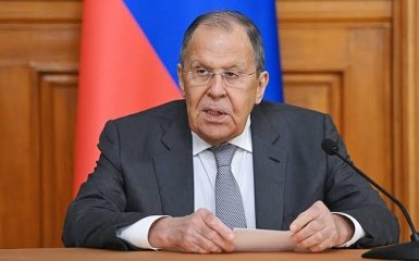 Глава МЗС РФ Лавров підозрює, що Трамп грає на стороні України.