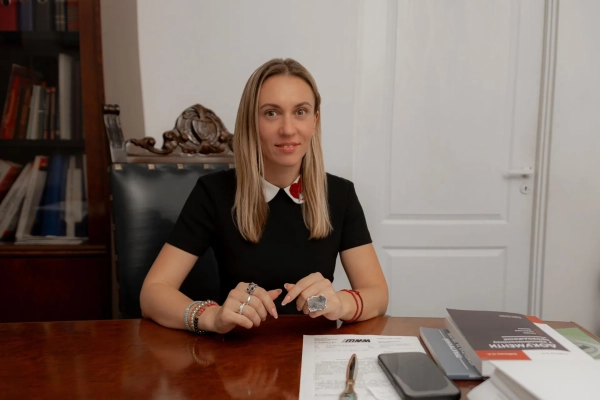 Адвокатка та керівниця юридичної компанії «Prima Leader Group» Діна Дрижакова