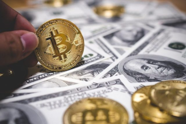 Біткоїн-кити вхопили 66 700 BTC за 60 днів: чи це передвісник нового ралі?