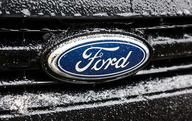 Ford вкладає 499 мільйонів доларів у канадський завод для збільшення виробництва двигунів.