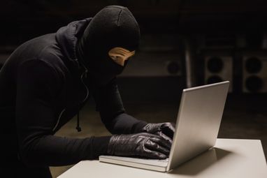 Найчастіші сезонні схеми шахрайства