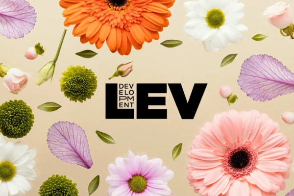 Пасхальні розпродажі від LEV Development!
