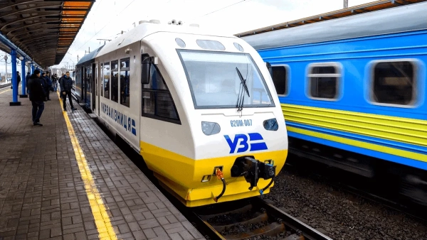 У Запоріжжя стає складніше дістатися потягом через збільшення обстрілів.