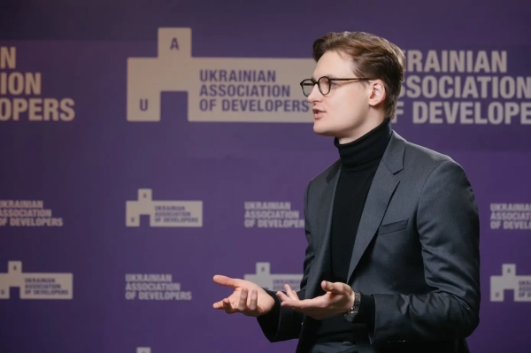Забудовники б’ють на сполох щодо житлової кризи та закликають до зрозумілих і стійких норм