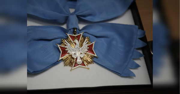 Навроцький вимагає позбавити Зеленського ордена