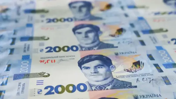 НБУ вводить в обіг 2000-гривневу купюру: деталі від головного банкіра