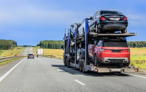 Бензинові авто здобувають популярність: лідери продажів у липні