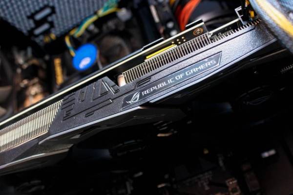 Bitmine зменшила закупівлю ефіру на третину