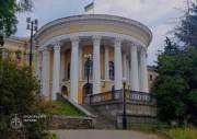 Держава повертає у власність колишній Жовтневий палац