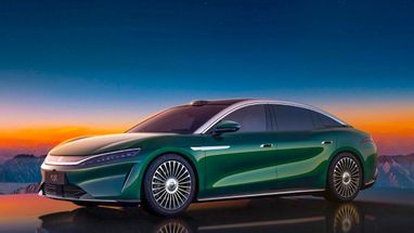 BYD представила люксовий електричний седан Da Han (знімки)
