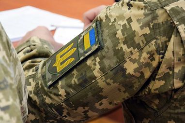 СЗЧ: Міноборони пояснило, чи залишаються військові без зарплати