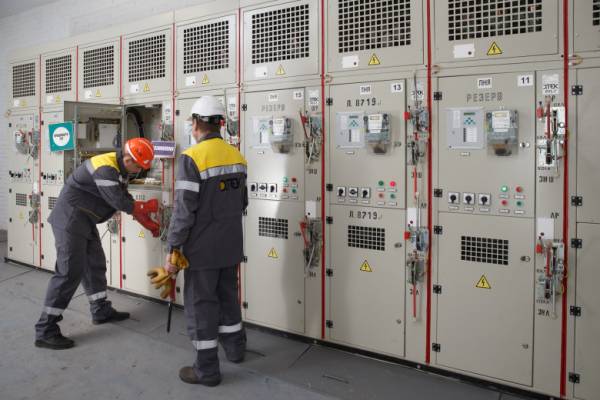 ДТЕК Мережі: 37 енергооб’єктів відновили за пів року