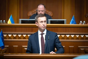 Уряд ухвалив рішення відсторонити голову наглядової ради державного "Сенс Банку" – Корецький