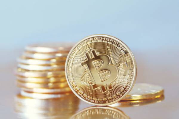 Биткоїн