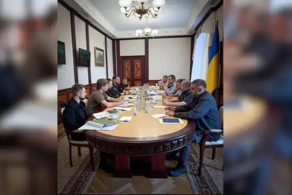 Уряд шукає фінансування для оборони: Корецький скликав нараду