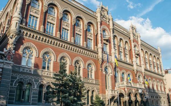 Резерви України у липні скоротилися до 512 мільярдів