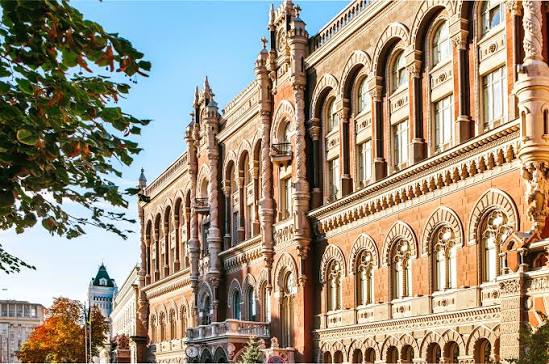 НБУ обмежив прибутки банків, Мінфін констатує