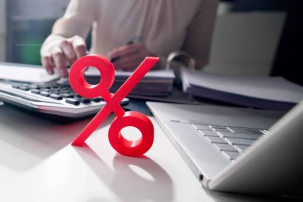 Українці претендують на повернення 582 млн грн ПДФО через податкові знижки